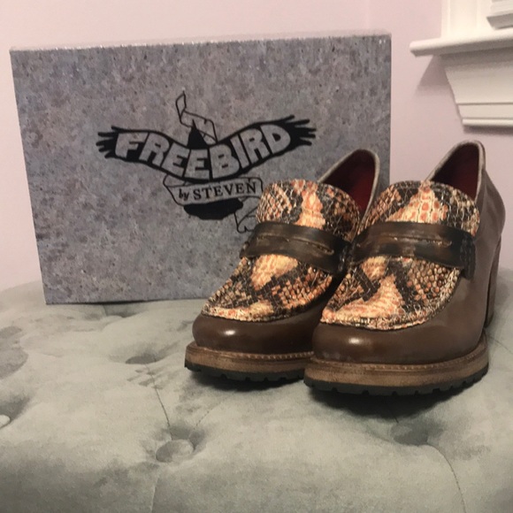 Freebird by Steven Bristol Pink Multi Leather Loafer Shoes. - Picture 2 of 7